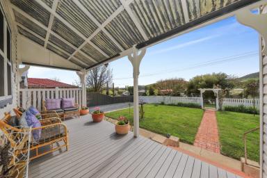 House For Sale - NSW - Adelong - 2729 - Charm & Character!  (Image 2)