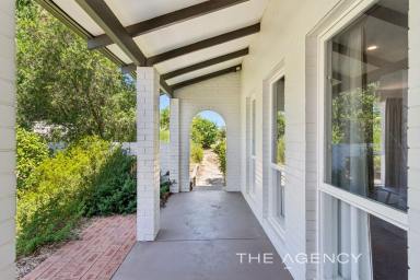 House For Sale - WA - Kalamunda - 6076 - Call to view asap  (Image 2)