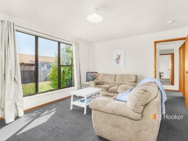 Unit For Sale - TAS - Devonport - 7310 - Take 5 on George  (Image 2)