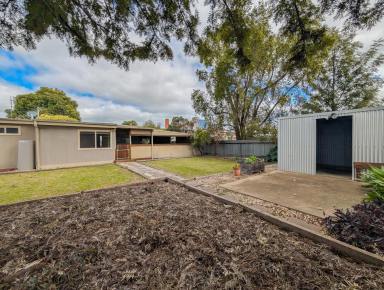 House For Sale - VIC - Swan Hill - 3585 - Comfortable Living in a Convenient Location  (Image 2)
