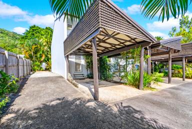 Unit For Lease - QLD - Stratford - 4870 - TIDY TOWNHOUSE IN THE HEART OF STRATFORD  (Image 2)