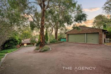 House For Sale - WA - Kalamunda - 6076 - Open Sat & Sun 1:00pm (Image 2)