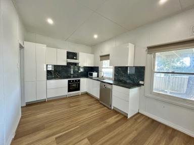 House For Lease - NSW - Tamworth - 2340 - Newly Updated in East  (Image 2)