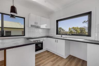 House For Sale - NSW - Parkes - 2870 - Move-In ready & beautifully renovated  (Image 2)