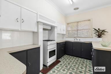 House For Sale - VIC - California Gully - 3556 - Enduring Quality, Fresh Presentation, Fantastic Opportunity (Image 2)
