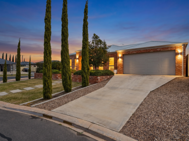 House For Sale - VIC - Mildura - 3500 - Quality, Style and Effortless Low-Maintenance Living  (Image 2)