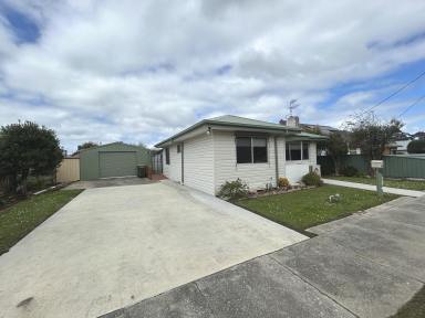House For Lease - VIC - Toora - 3962 - Comfortable Family Home on a Generous Block  (Image 2)
