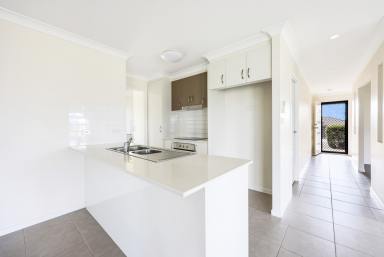 House For Lease - NSW - Tamworth - 2340 - Modern Living in Westdale  (Image 2)