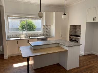 House For Lease - VIC - Kyabram - 3620 - $500.00 per week  (Image 2)