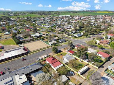House For Sale - NSW - Harden - 2587 - Renovated Cottage in a Prime Location  (Image 2)