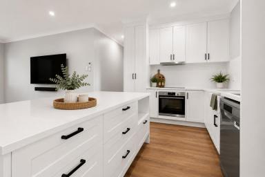 Lifestyle For Sale - NSW - Lyndhurst - 2797 - RECENTLY RENOVATED HOME ON 7.3 ACRES*  (Image 2)
