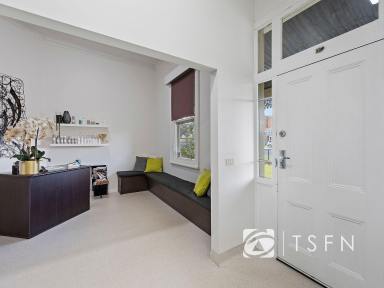House For Sale - VIC - East Bendigo - 3550 - High-Profile Position with Exciting Development Potential  (Image 2)