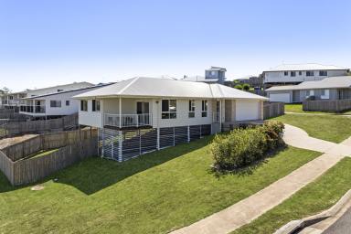 House For Sale - QLD - Cranley - 4350 - A Spacious Family Home Designed for Everyday Living  (Image 2)