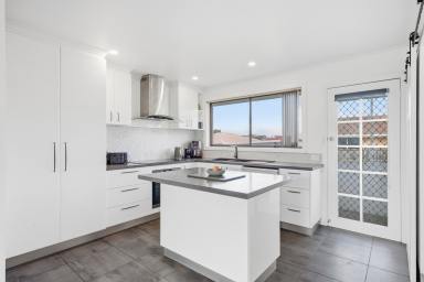 House For Lease - TAS - Brighton - 7030 - Comfortable living in a convenient Brighton Location (Image 2)