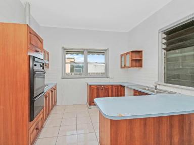 House For Sale - VIC - Bairnsdale - 3875 - VERSATILE MIXED-USE PROPERTY WITH ENDLESS POTENTIAL  (Image 2)