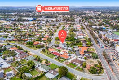 House For Sale - WA - Mandurah - 6210 - VERSATILITY AT ITS BEST  (Image 2)