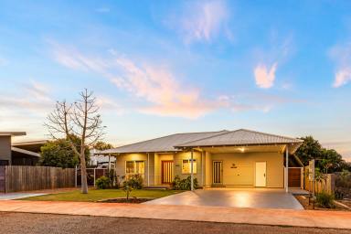 House For Sale - WA - Cable Beach - 6726 - Modern Luxury in Exclusive Sunset Rise  (Image 2)