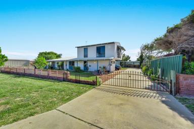 House For Sale - WA - Lancelin - 6044 - Coastal Calm, Space to Unwind  (Image 2)