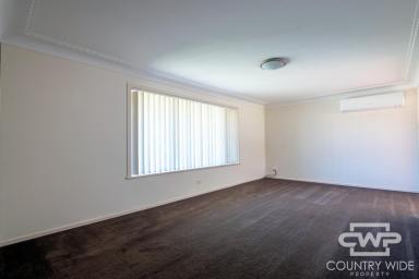 House For Sale - NSW - Glen Innes - 2370 - Space, Versatility & Opportunity on 2,094m² Block (Image 2)