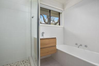 Unit For Lease - VIC - Chelsea - 3196 - STYLISH LIVING | CHELSEA LOCATION | LOW MAINTENANCE (Image 2)