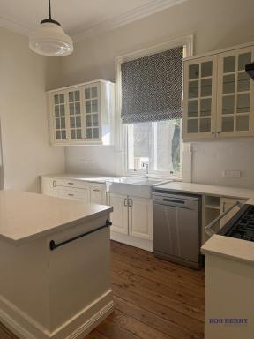 House For Lease - NSW - Narromine - 2821 - Renovated Family Home with Pool & Established Gardens  (Image 2)