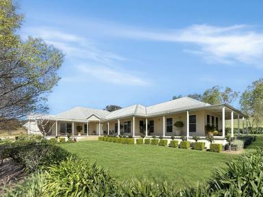 House For Sale - NSW - Young - 2594 - Exceptional Lifestyle Living on 5.2 Acres  (Image 2)