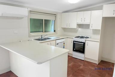 House For Lease - NSW - Dubbo - 2830 - Conveniently Positioned in Central/North Dubbo (Image 2)