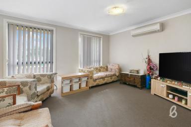 Duplex/Semi-detached For Sale - NSW - East Branxton - 2335 - Low Maintenance Living (Image 2)