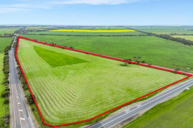 Lifestyle For Sale - SA - Currency Creek - 5214 - Railway South Paddock | Rare Rural Lifestyle Holding Minutes from Goolwa & Middleton (Image 2)