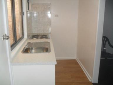 Unit For Lease - NSW - Port Kembla - 2505 - 1 BEDROOM UNIT (Image 2)
