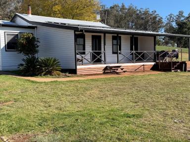 Acreage/Semi-rural For Sale - NSW - Inverell - 2360 - 'Holmesview' What a View! (Image 2)