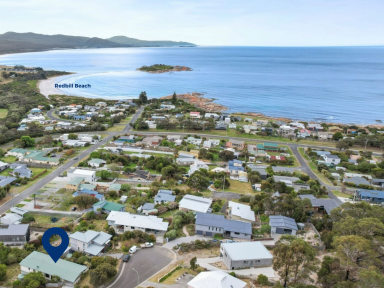 House For Sale - TAS - Bicheno - 7215 - Panoramic Coastal Views (Image 2)
