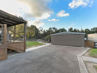 House For Lease - TAS - Karoola - 7267 - A home to suit all  (Image 2)