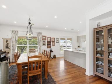 House For Lease - NSW - Moss Vale - 2577 - Immaculate Home with Mature Gardens  (Image 2)