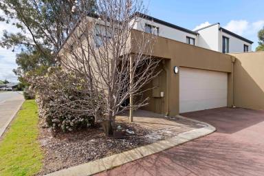Townhouse For Sale - WA - Baldivis - 6171 - Peaceful Park Views & a Lifestyle to Love  (Image 2)