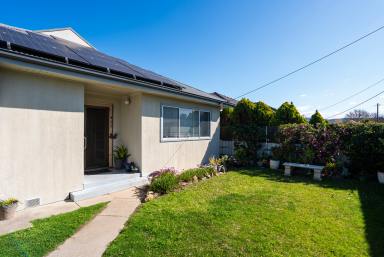 House For Sale - NSW - North Albury - 2640 - Spacious, Secure and Full of Character  (Image 2)