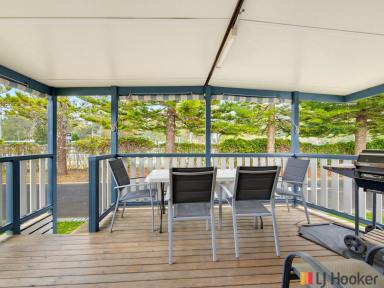 House For Sale - NSW - Batehaven - 2536 - Your Affordable South Coast Getaway - Beachside, Pet Friendly & Ready to Enjoy! Direct access to Corrigans Beach | Pet Friendly | Sleeps up to 8  (Image 2)