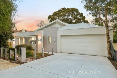 House For Sale - WA - Kensington - 6151 - Award-Winning Sustainable Family Living in Kensington  (Image 2)