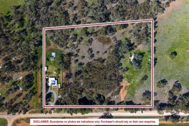 House For Sale - NSW - Ardlethan - 2665 - Welcome To Layback  (Image 2)