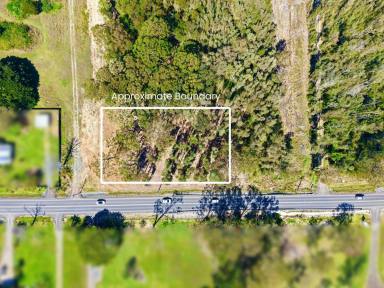 Residential Block For Sale - NSW - Old Bar - 2430 - UNIQUE HOLDING IN FUTURE GROWTH CORRIDOR  (Image 2)