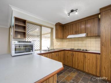 House For Sale - WA - Thornlie - 6108 - Spacious 3-Bedroom Home on a Generous 680m² Block (Image 2)