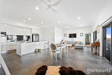 House For Sale - QLD - Burnett Heads - 4670 - An Extraordinary Coastal Estate with Uninterrupted Ocean Views (Image 2)