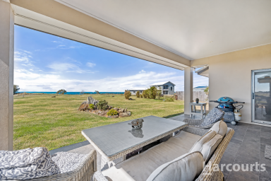 House For Sale - QLD - Burnett Heads - 4670 - An Extraordinary Coastal Estate with Uninterrupted Ocean Views (Image 2)