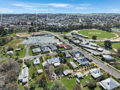 House For Sale - NSW - Young - 2594 - A Grand Piece of Young’s History  (Image 2)