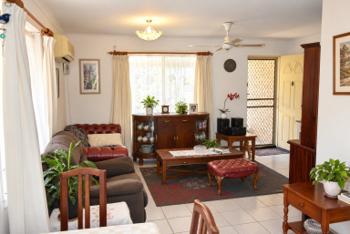 House For Sale - QLD - Redridge - 4660 - ACREAGE WITH BRICK HOME AND TOWN WATER  (Image 2)