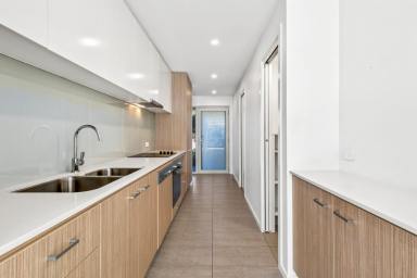 Townhouse For Sale - NSW - Coffs Harbour - 2450 - THE PERFECT AND PRIVATE OASIS.  (Image 2)