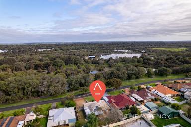 House For Sale - WA - Broadwater - 6280 - A Work in Progress. (Image 2)