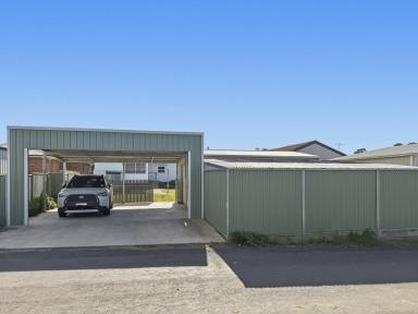 House For Sale - NSW - Young - 2594 - Classic Character, Flexible Living & A Prime Location  (Image 2)