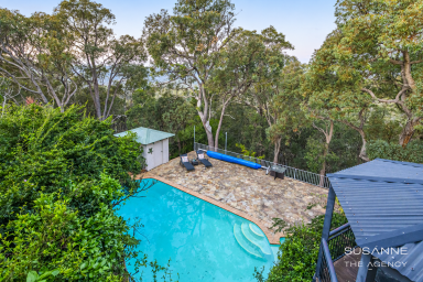 House For Sale - WA - Gooseberry Hill - 6076 - Architecturally Designed Hills Residence with Sweeping Valley Views (Image 2)
