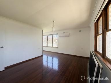 House For Lease - NSW - Tamworth - 2340 - 3 Bedroom House - 11 Cossa Street  (Image 2)